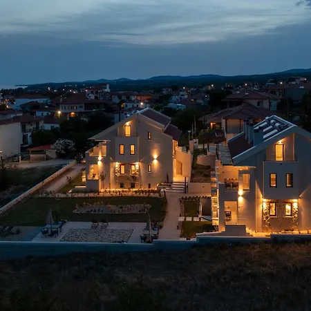 Daire Melian Nikiti (Sithonia)