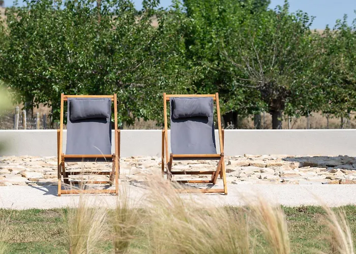 Melian * Nikiti (Sithonia)