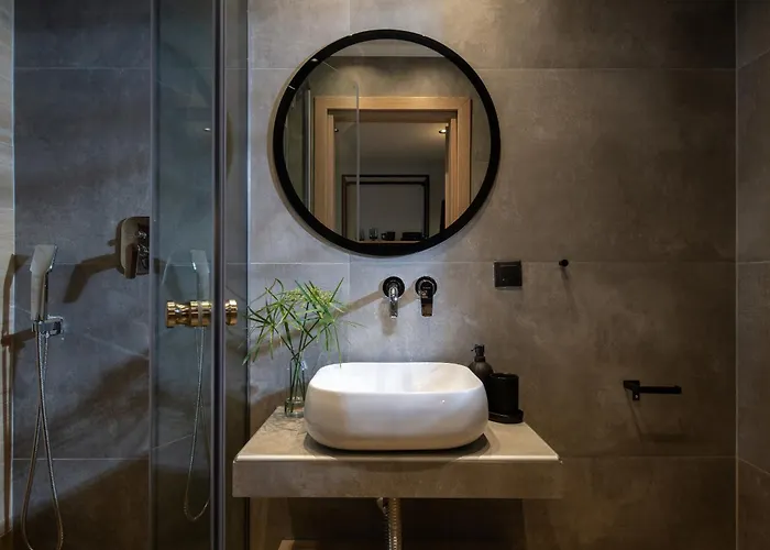 Melian * Nikiti (Sithonia)