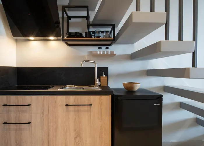 Melian * Nikiti (Sithonia)